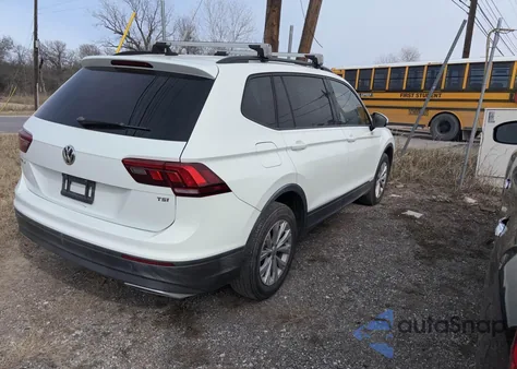 2020 Volkswagen Tiguan 2.0T S из США, поврежденный, VIN 3VV1B7AXXLM136982